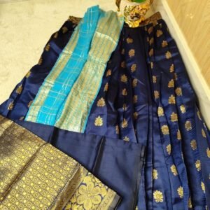 Royal Plum Banarasi Elegance Set