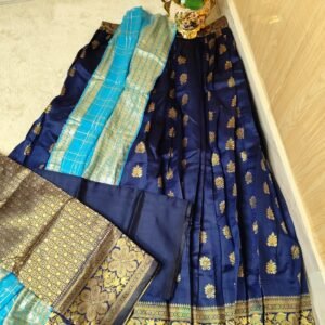 Royal Plum Banarasi Elegance Set