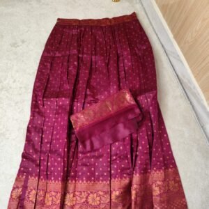 Kerala Traditional Pattupavada Blouse