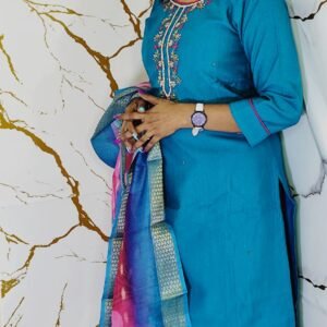 Salwar suit